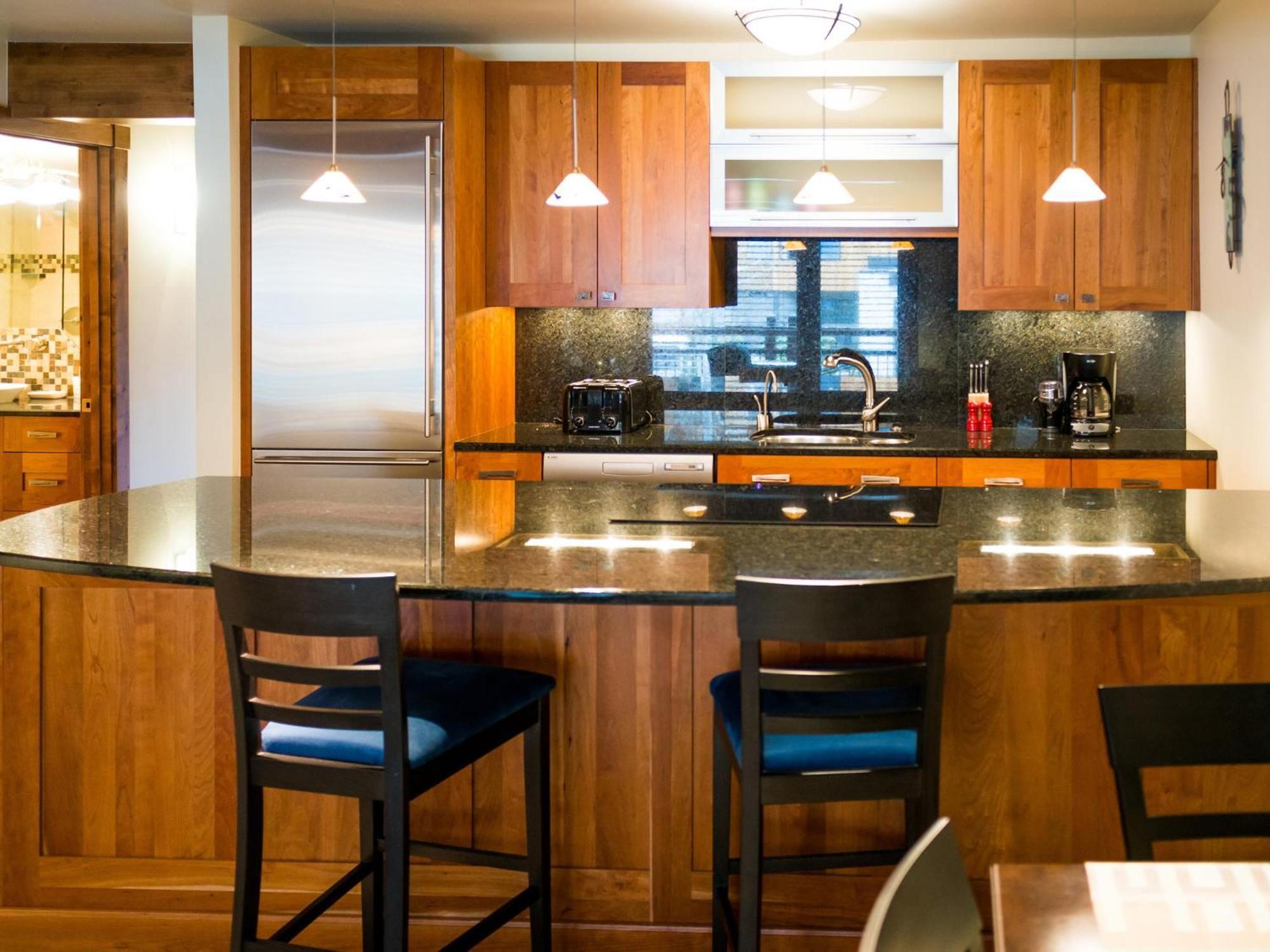 Lift One - One, Two Three Bedroom Units Adjacent To Downtown Apartamento Aspen