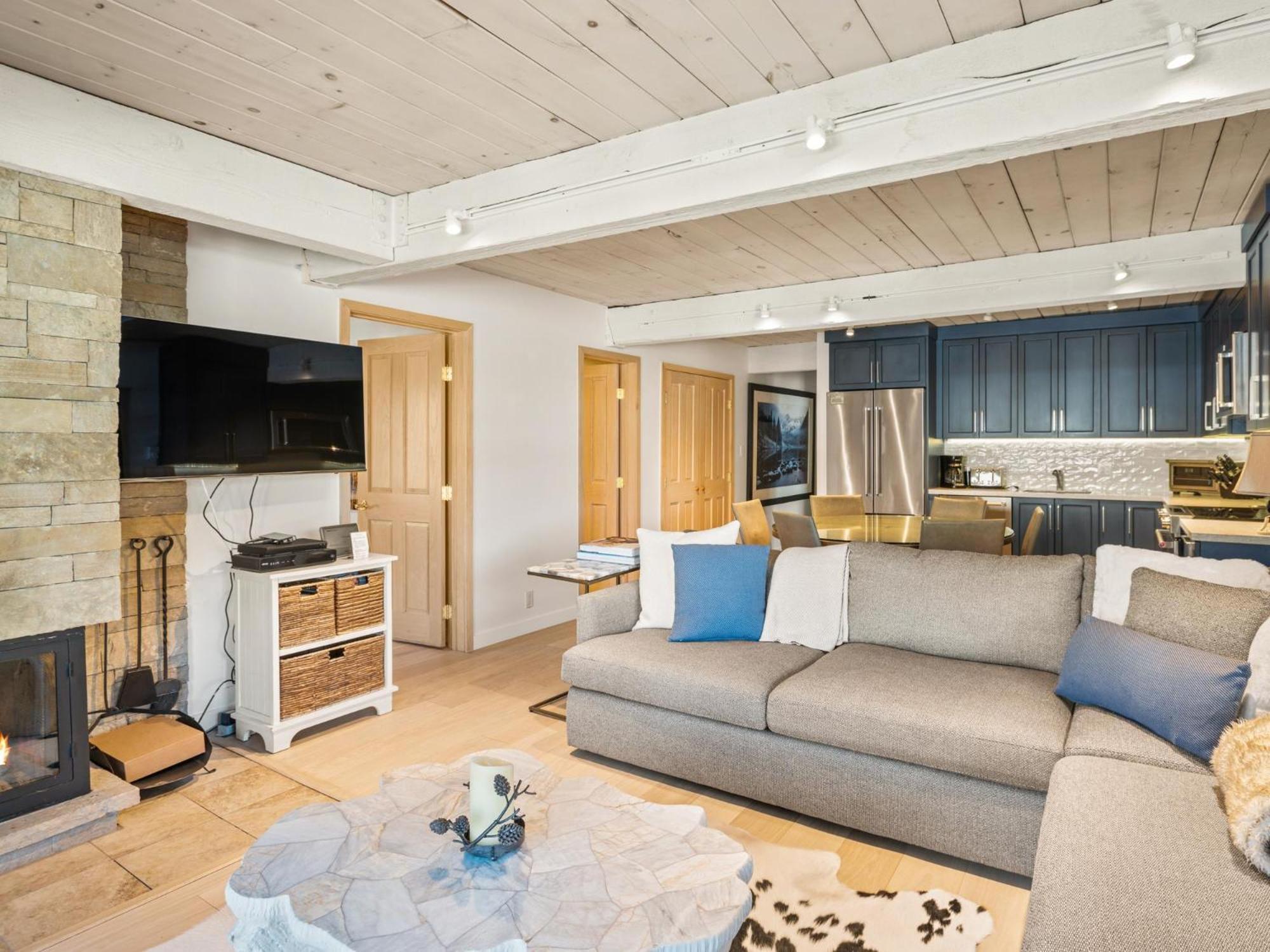Lift One - One, Two Three Bedroom Units Adjacent To Downtown Apartamento