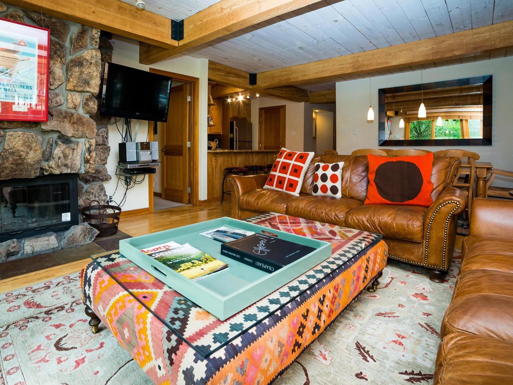 Lift One - One, Two Three Bedroom Units Adjacent To Downtown Apartamento *