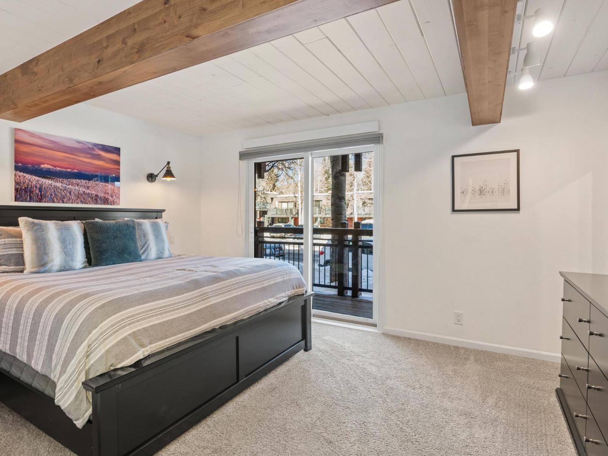 Lift One - One, Two Three Bedroom Units Adjacent To Downtown Apartamento *