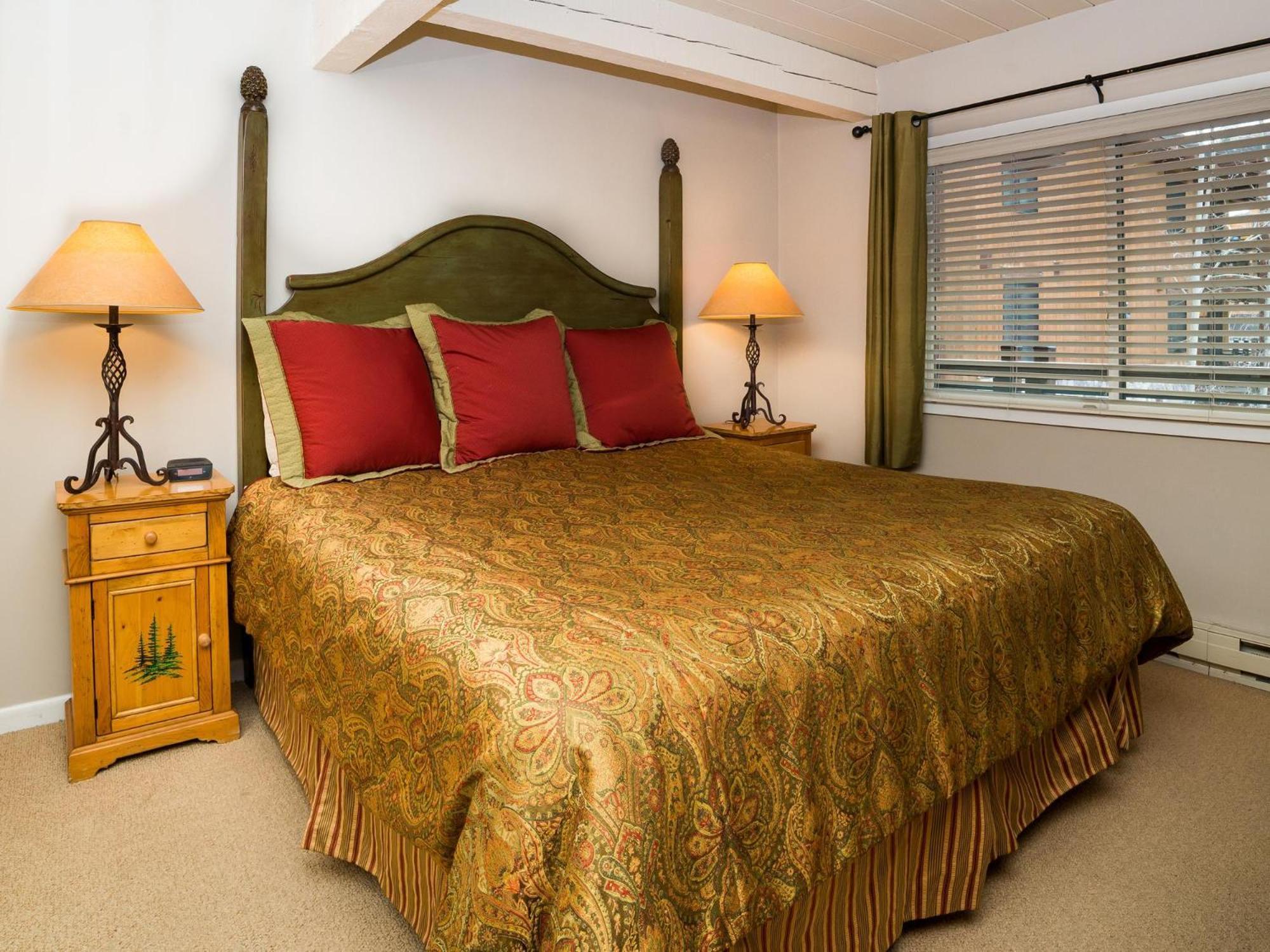 Lift One - One, Two Three Bedroom Units Adjacent To Downtown Apartamento *